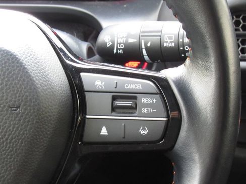 Used 2025 Honda HR-V Sport image 24