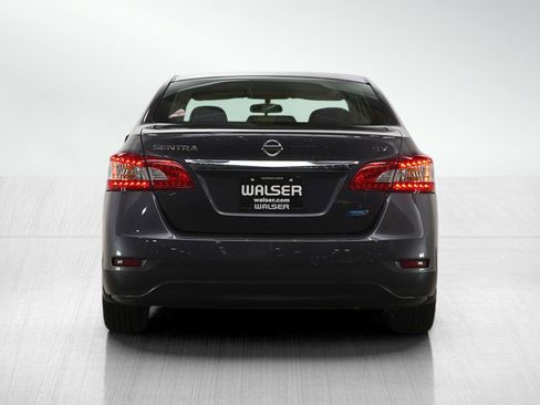 Used 2014 Nissan Sentra SV image 4