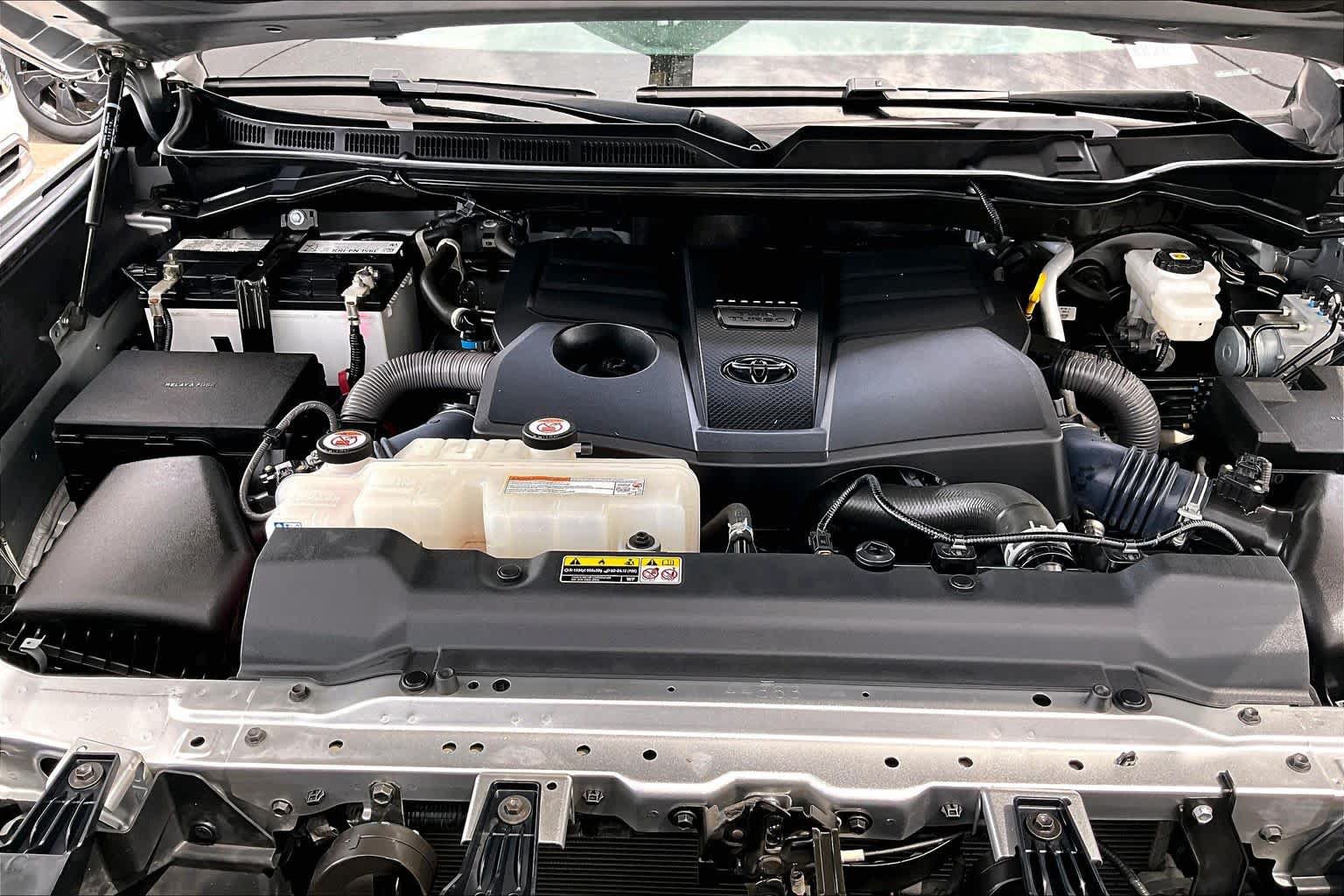 Used 2023 Toyota Tundra SR5 AWD/4WD image 31