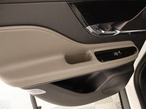 New 2026 Lincoln Corsair Grand Touring image 18