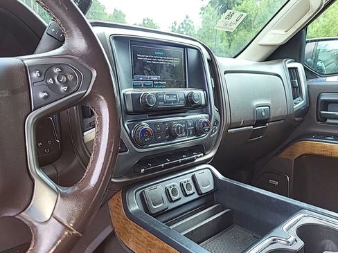 Used 2016 Chevrolet Silverado 2500 LTZ w/ LTZ Plus Package AWD/4WD image 7