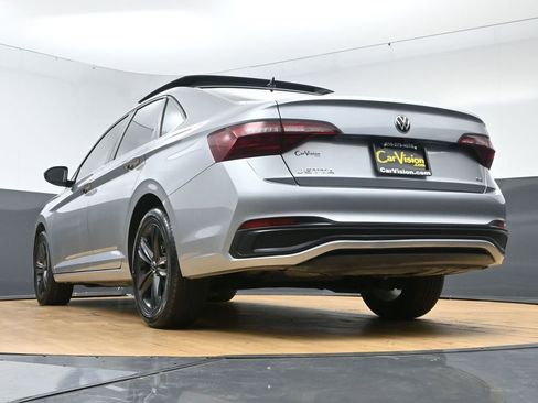 Used 2023 Volkswagen Jetta SE w/ Panoramic Sunroof Package image 50