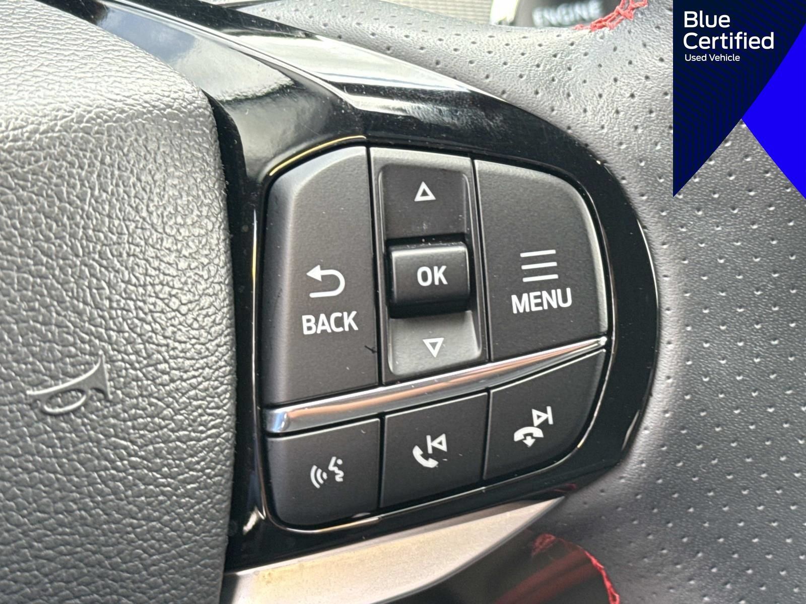 Certified 2025 Ford Explorer ST-Line AWD/4WD image 32