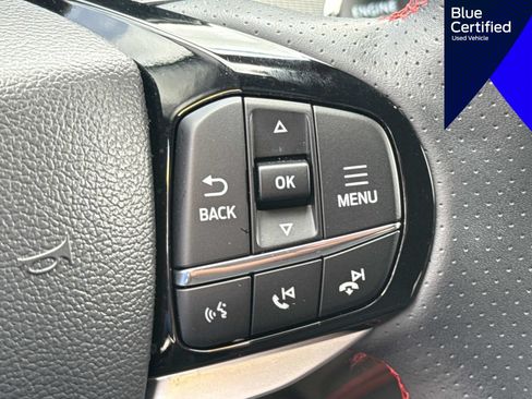 Certified 2025 Ford Explorer ST-Line AWD/4WD image 32