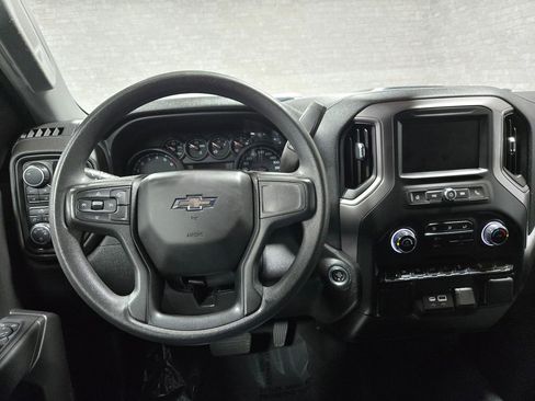 Used 2022 Chevrolet Silverado 1500 Custom Trail Boss AWD/4WD image 16