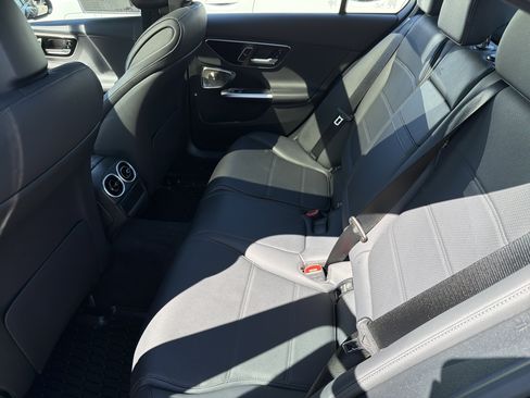 Used 2026 Mercedes-Benz C 300 4MATIC Sedan image 25