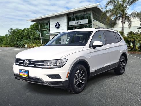 Used 2021 Volkswagen Tiguan S image 1