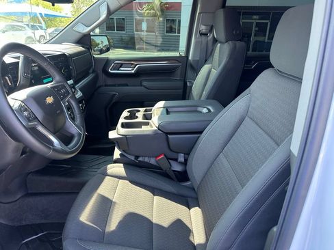 Used 2026 Chevrolet Silverado 1500 LT RWD image 11