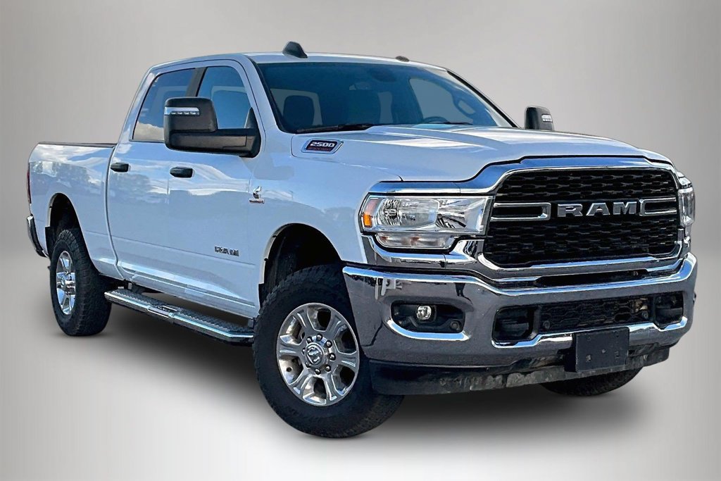Used 2024 RAM 2500 Big Horn w/ Off Road Package AWD/4WD image 1