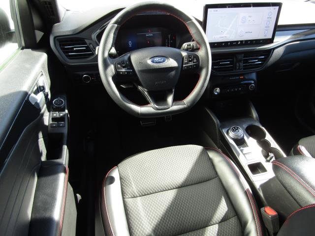 Certified 2023 Ford Escape ST-Line w/ Tech Pack #1 AWD/4WD image 2