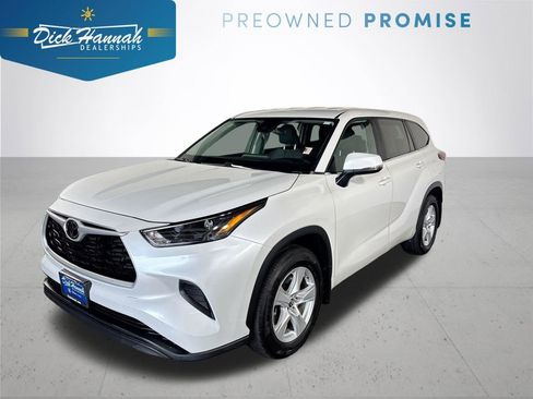 Used 2023 Toyota Highlander L AWD/4WD image 1