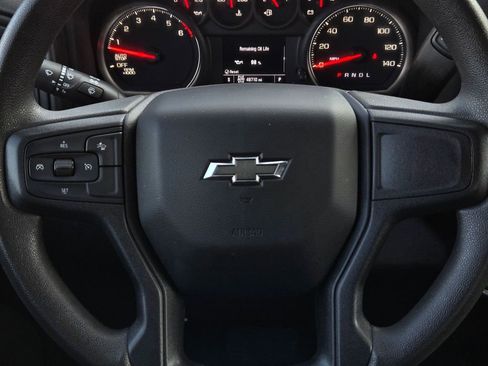 Used 2022 Chevrolet Silverado 1500 Custom Trail Boss image 16