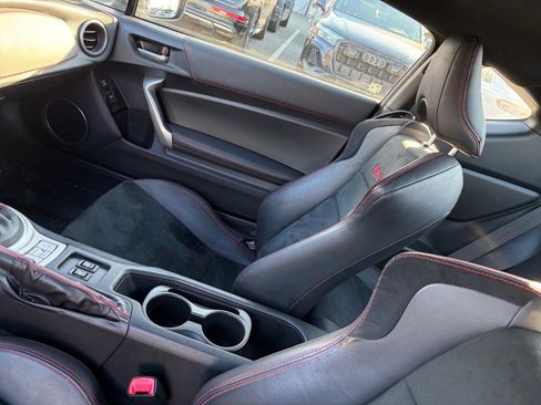 Used 2020 Subaru BRZ Limited image 35