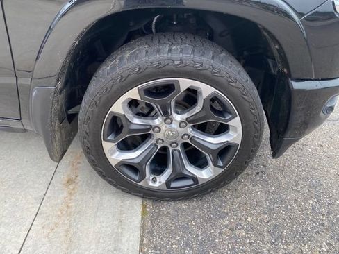 Used 2020 RAM 1500 Limited AWD/4WD image 16