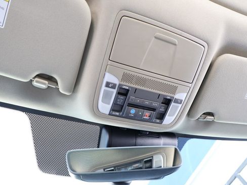 Used 2018 Acura TLX V6 w/ Technology Package FWD image 52