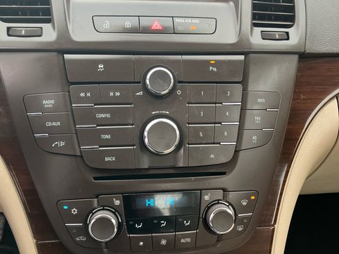 Used 2011 Buick Regal CXL w/ RL3 Preferred Equipment Group image 15