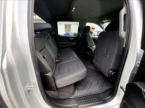 Used 2022 Chevrolet Silverado 1500 RST w/ Safety Package image 16