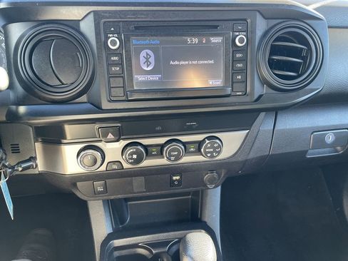 Used 2019 Toyota Tacoma SR w/ SR Convenience Package AWD/4WD image 18