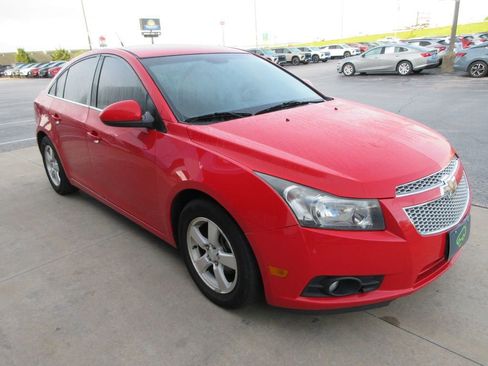 Used 2014 Chevrolet Cruze LT FWD image 7