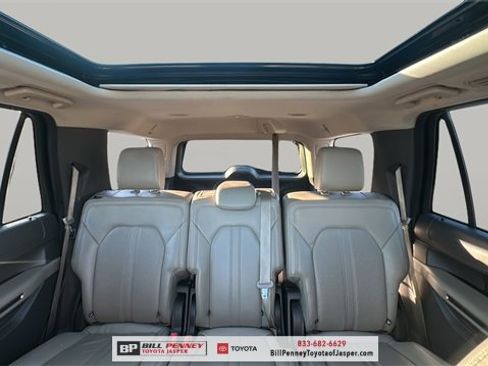 Used 2018 Ford Expedition Limited w/ Equipment Group 301A image 18