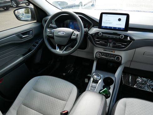 Certified 2023 Ford Escape Active image 9