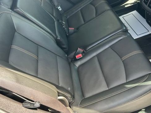 Certified 2024 Chevrolet Equinox Premier AWD/4WD image 45