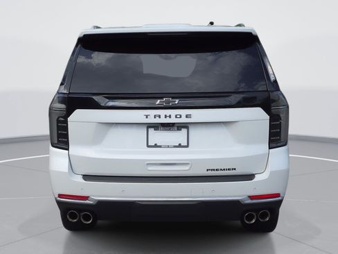 Used 2025 Chevrolet Tahoe Premier AWD/4WD image 4