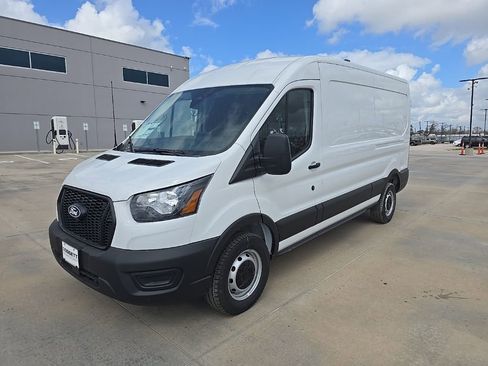 New 2026 Ford Transit 150 148 Medium Roof w/ Load Area Protection Package image 31