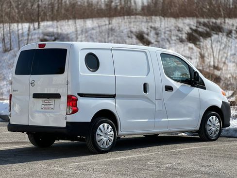 Used 2019 Nissan NV200 S image 9