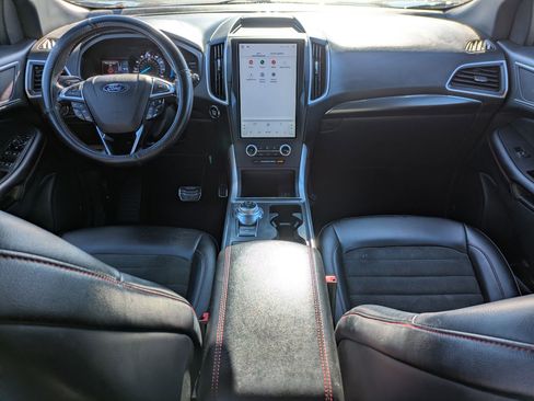 Used 2023 Ford Edge ST-Line w/ Class II Trailer Tow Package image 27