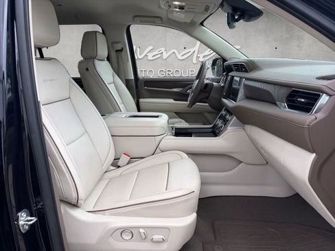 Certified 2023 GMC Yukon Denali image 23