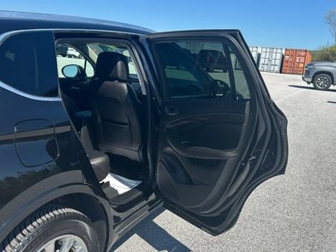 Used 2020 Buick Envision Essence AWD/4WD image 39