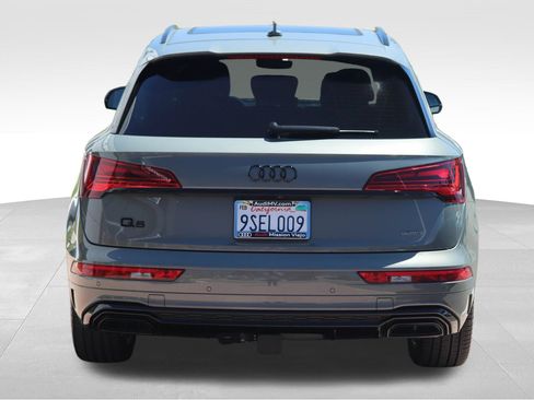 Certified 2025 Audi Q5 e Premium Plus w/ Premium Plus Package AWD/4WD image 7