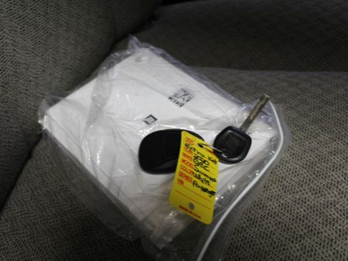 Used 2020 GMC Savana 3500 LT w/ LT Preferred Equipment Group image 21