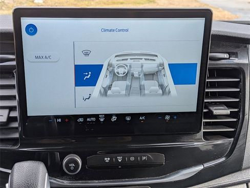 Used 2023 Ford Transit 350 XLT image 26