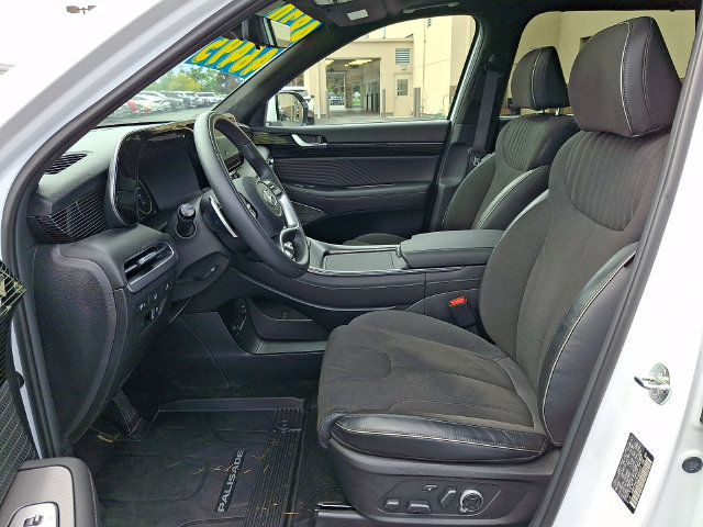 Used 2025 Hyundai Palisade Calligraphy AWD/4WD image 13