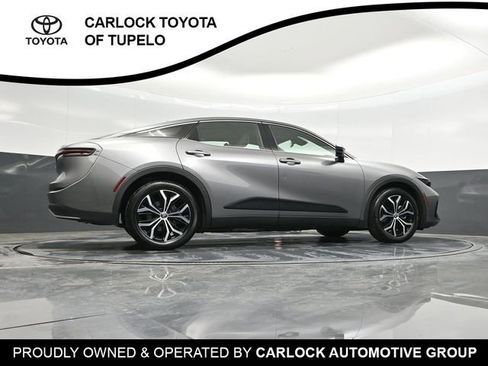 Used 2026 Toyota Crown XLE image 33