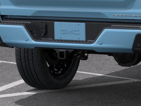 New 2026 GMC Canyon Denali AWD/4WD image 14