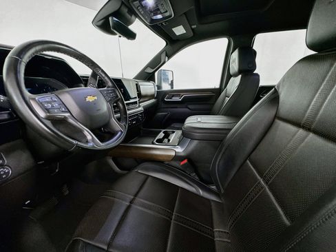Used 2026 Chevrolet Silverado 3500 High Country w/ High Country Premium Package AWD/4WD image 19