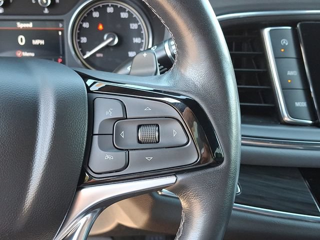 Used 2024 Buick Enclave Essence w/ Experience Buick Package AWD/4WD image 25