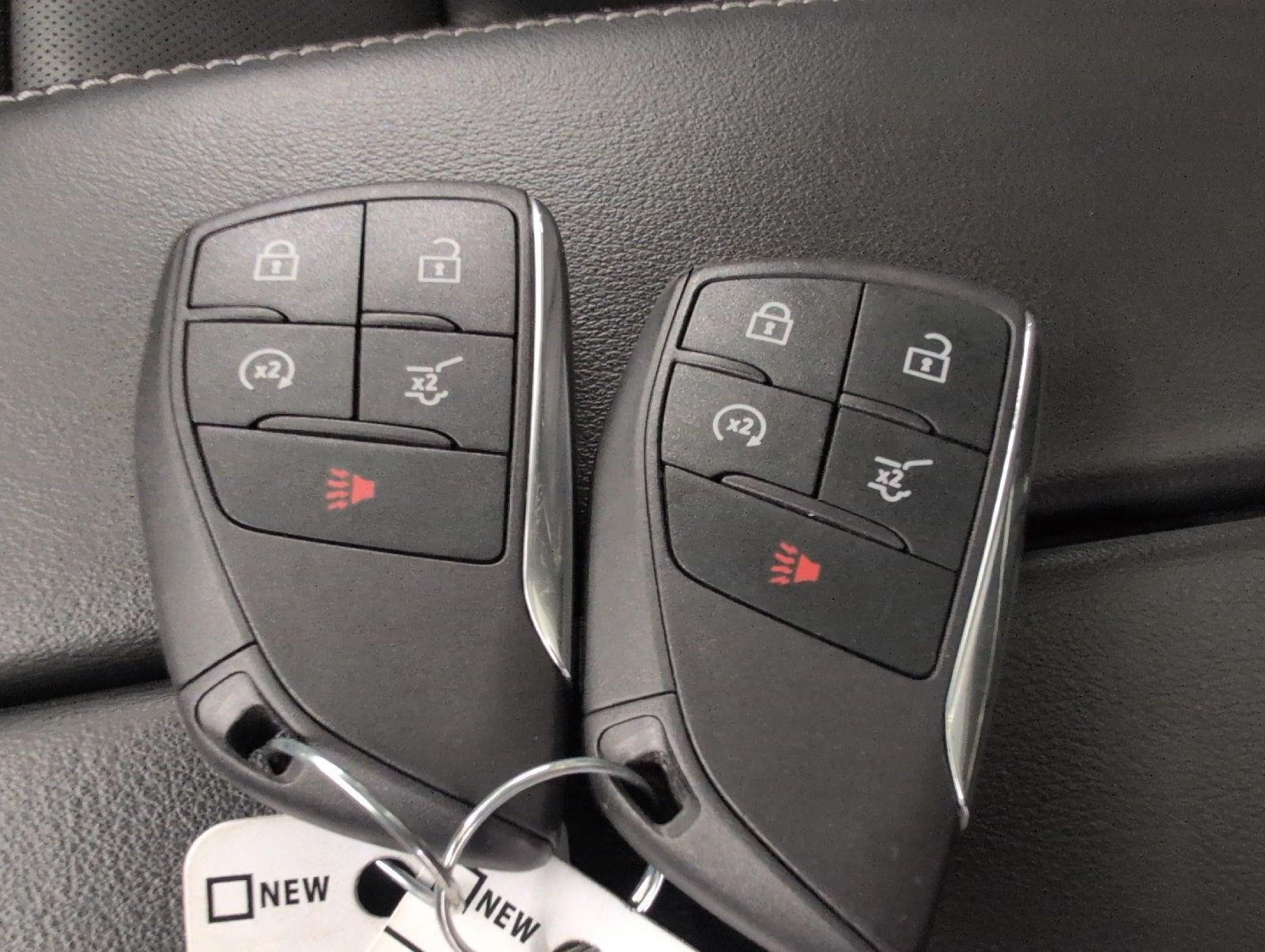 Used 2023 Buick Envision Essence w/ Technology Package I AWD/4WD image 27