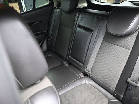 Used 2020 Buick Encore Preferred image 22