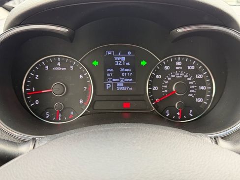 Used 2016 Kia Forte EX image 21