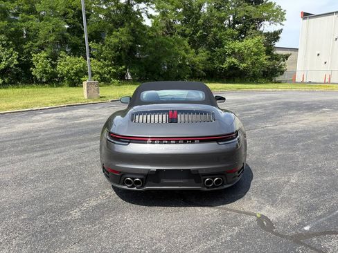 Used 2020 Porsche 911 Carrera 4S AWD/4WD image 19