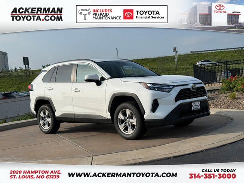 Certified 2025 Toyota RAV4 XLE FWD image 1