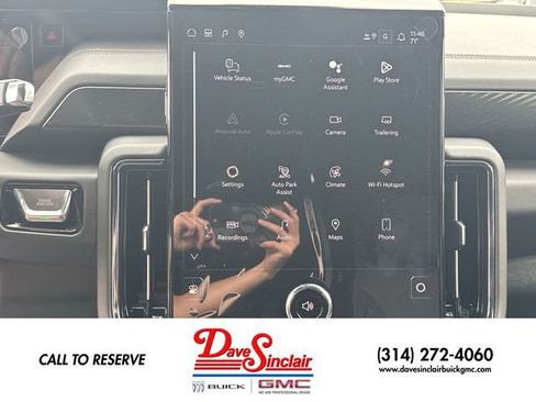 New 2026 GMC Yukon AT4 w/ AT4 Premium Plus Package AWD/4WD image 16