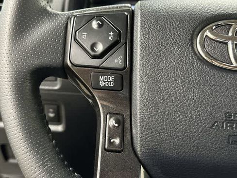 Used 2024 Toyota 4Runner TRD Off-Road AWD/4WD image 17