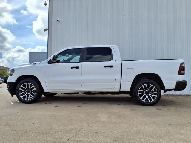 Used 2023 RAM 1500 Tradesman w/ Trailer Tow Group AWD/4WD image 4