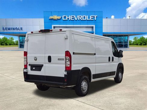 Used 2025 RAM ProMaster 2500 w/ Convenience Group FWD image 4