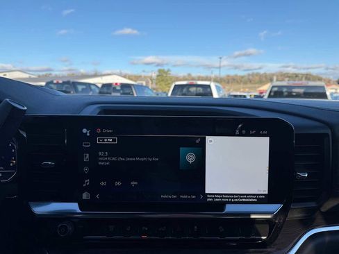 Used 2024 Chevrolet Silverado 2500 LTZ w/ LTZ Convenience Package image 36